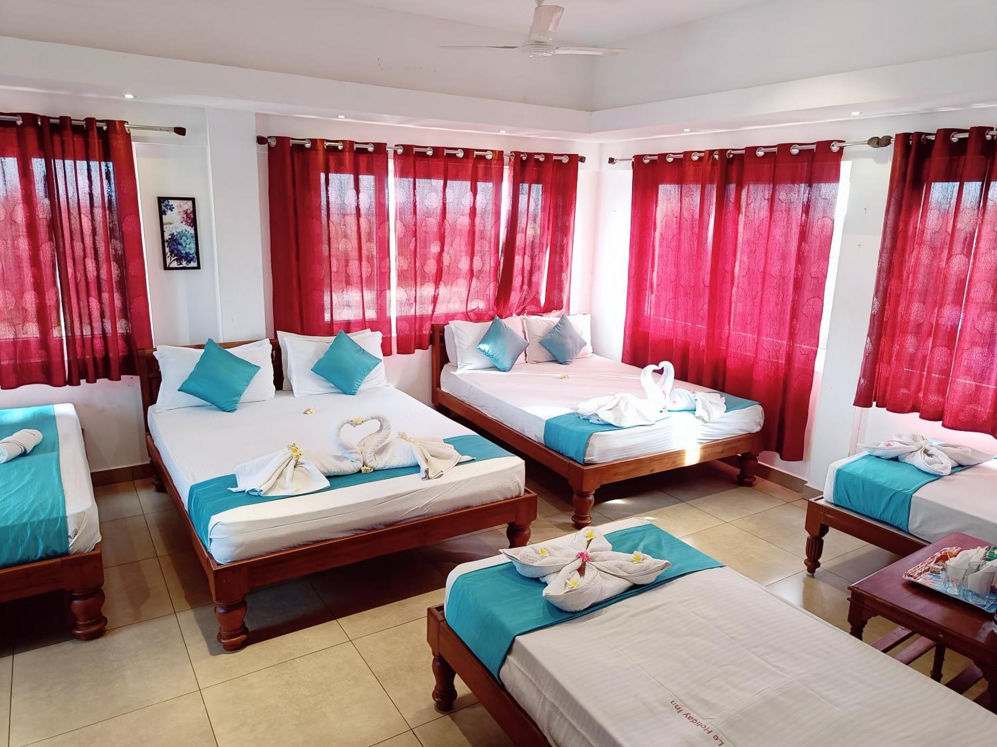 Le Holiday Inn Pondicherry Exterior photo